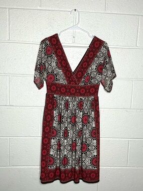 < Y2K New Directions Red & White Floral Pattern Dress >